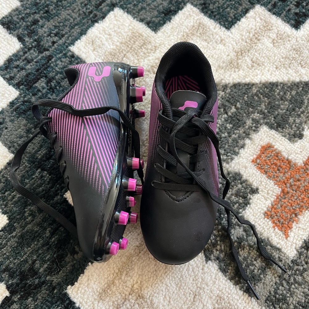 Kids Black and Pink Soccer Cleats